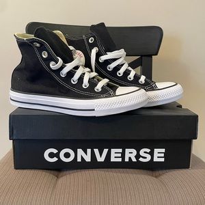 Converse Black Chuck Taylor All Star sneakers New in the Box. Women’s size 6.5
